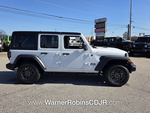 New 2026 White/off-white Jeep Sport RHD image 13