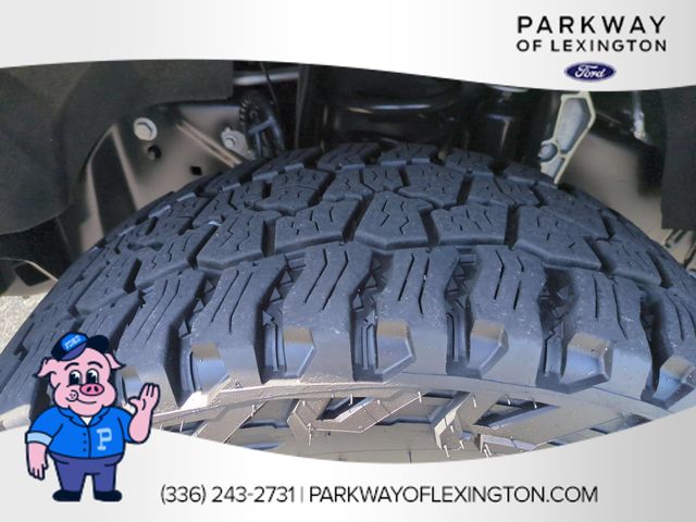 Used 2024 Red Ford Lariat image 11