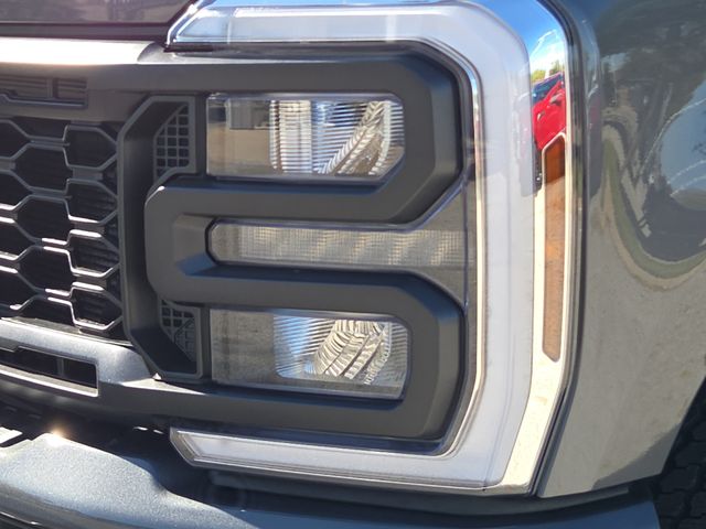 New 2026 Gray Ford XL image 4