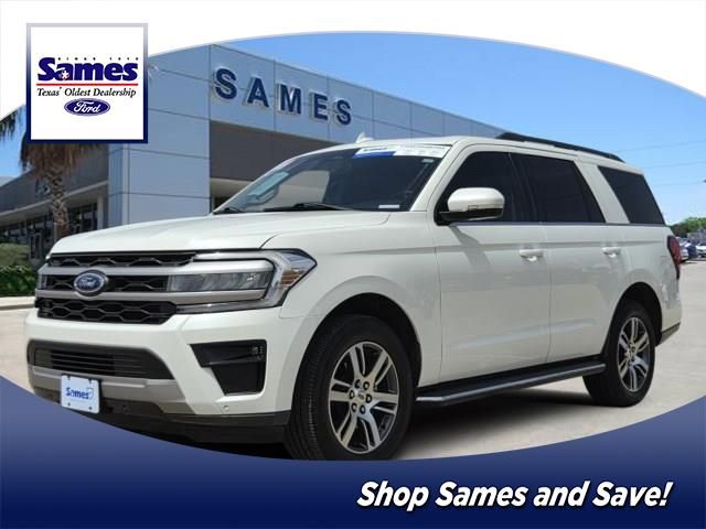2022 Ford Expedition XLT RWD