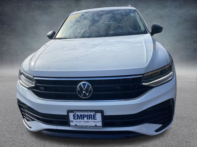 2022 Volkswagen Tiguan 2.0T SE R-Line Black 12