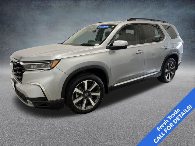 2025 Honda Pilot Touring AWD