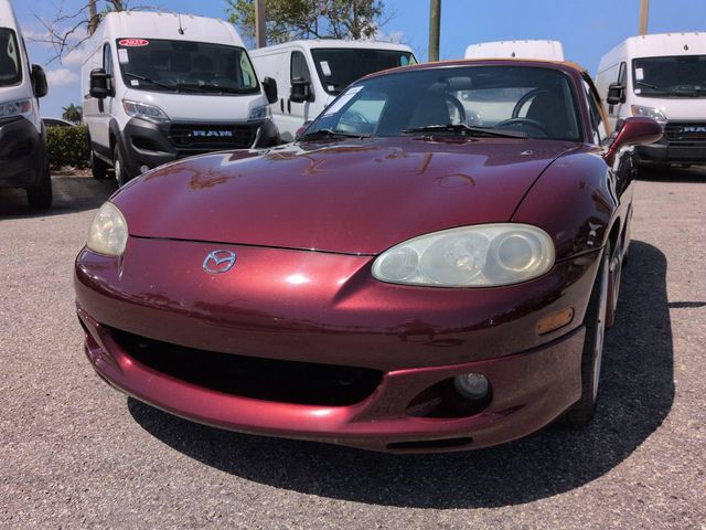 Used Classic Red 2003 Mazda Miata Base for Sale in Naples, FL