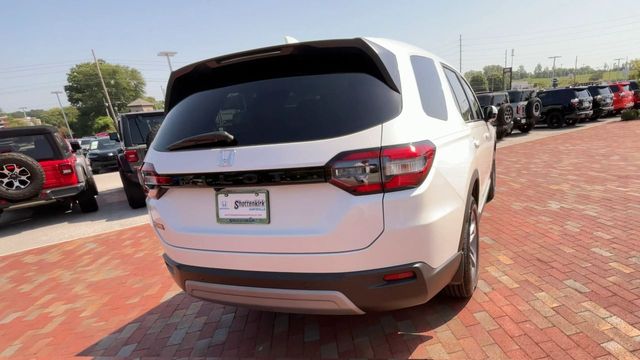 Used 2025 Honda Pilot SUV