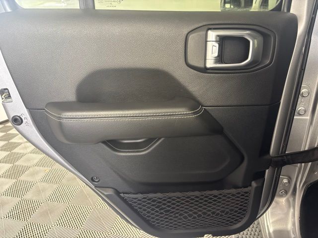 Used 2021 Jeep Wrangler SUV