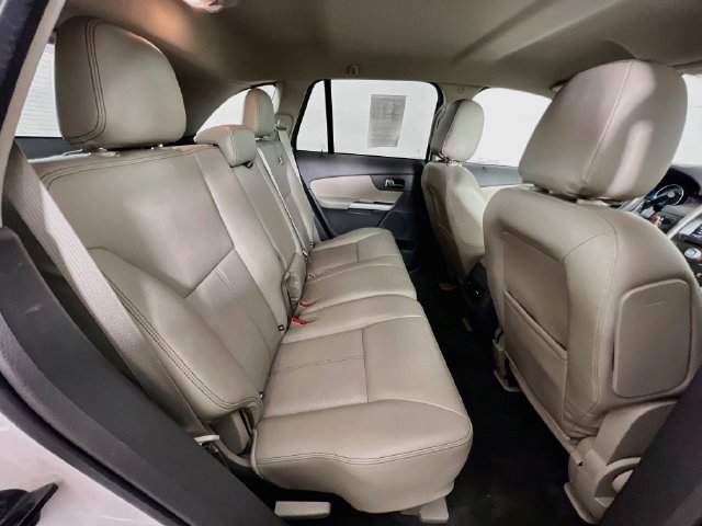 Used 2014 White Ford SEL image 40
