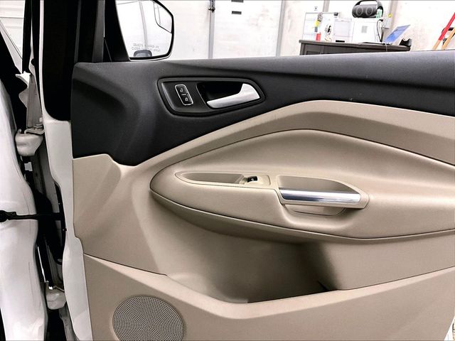 2015 Ford Escape SE White at Phil Fitts Ford