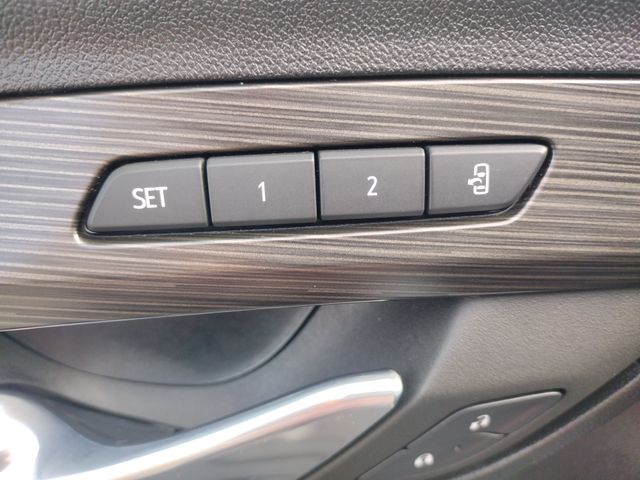 2022 GMC Terrain SLT photo
