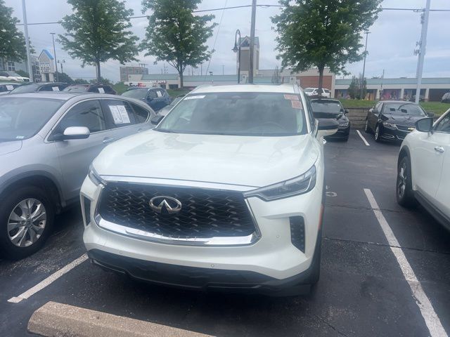 2023 INFINITI QX60 LUXE's photo