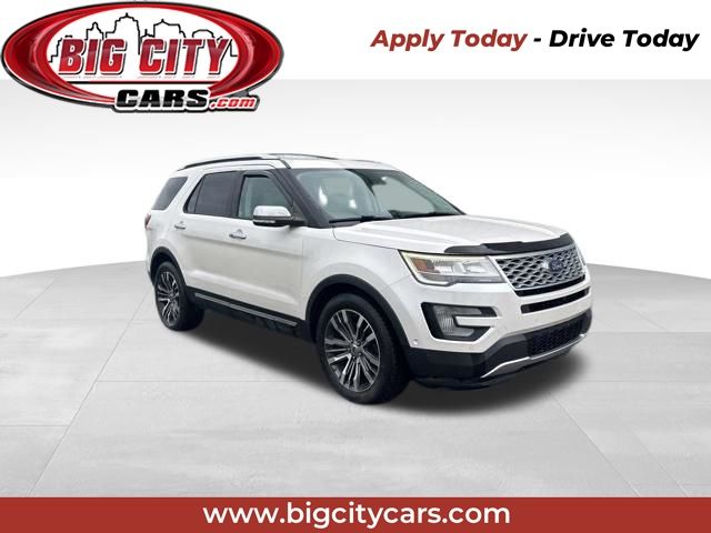White Platinum Clearcoat Metallic 2017 Ford Explorer Platinum AWD SUV / Crossover All-Wheel Drive 6-Speed Automatic