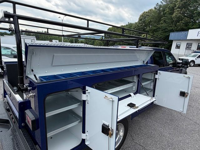 New 2026 Blue Ford Lariat image 4