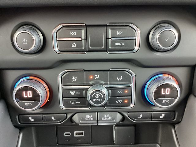 Used Car 2023 Chevrolet Tahoe  Lt For Sale Under $60,000 In San Antonio, Texas