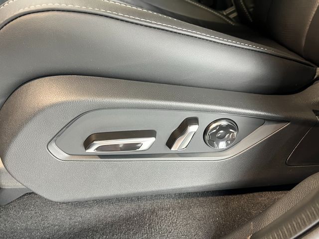 2026 Acura MDX Technology Package - Nh-885m/Liquid_Car exterior view 15