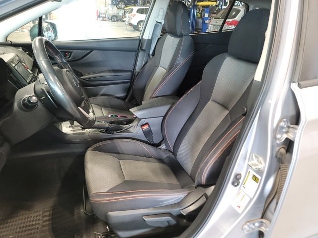 2018 Ice Silver Metallic Subaru Crosstrek 2.0i Premium AWD SUV