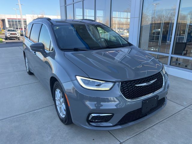 2022 Chrysler Pacifica Touring L FWD