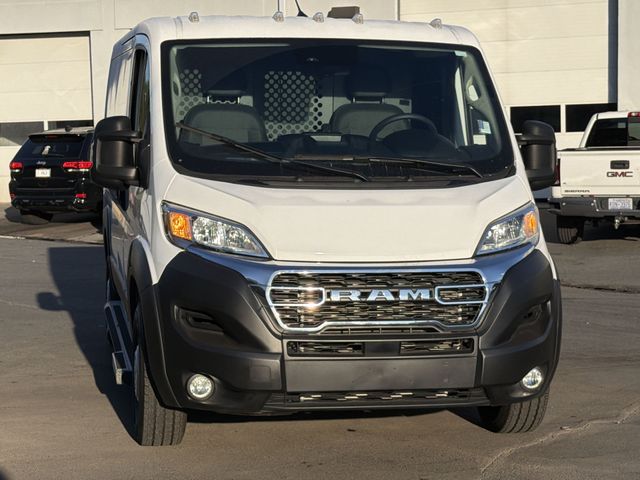 Used 2025 White Ram Base image 7