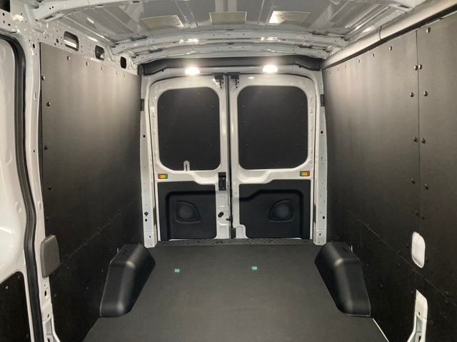 2025 Ford Transit 250