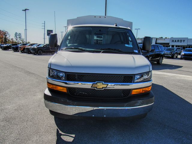 2025 Chevrolet Express 3500 Work Van:44756