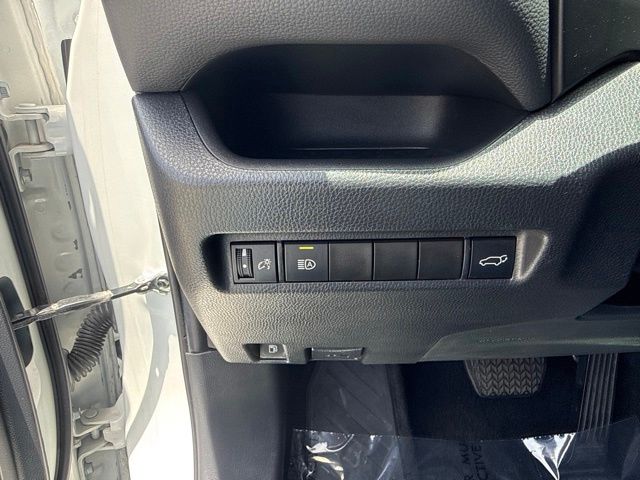 2022 Toyota RAV4 XLE Premium - Photo 28