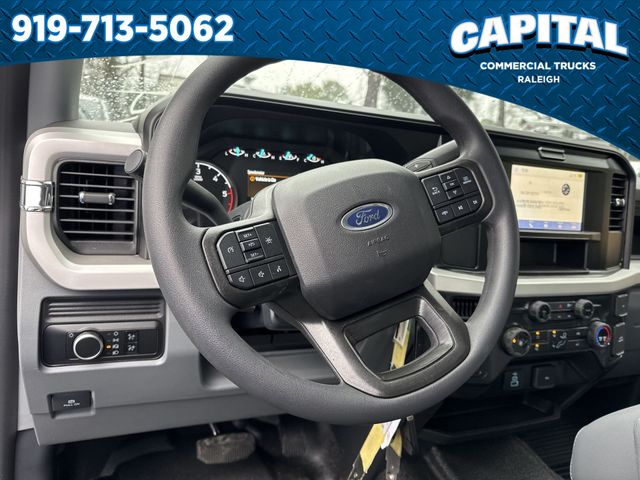 New 2026 White Ford 11FT SERVICE BODY image 24