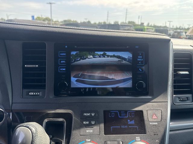 Used 2015 Toyota Sienna Van