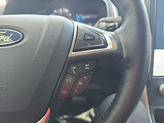 Used 2024 White Ford SEL image 17