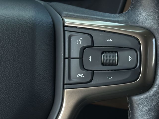 Used 2023 Black Chevrolet High Country image 30
