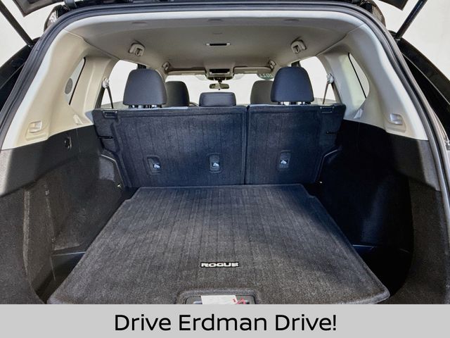 Used 2022 Nissan Rogue SUV