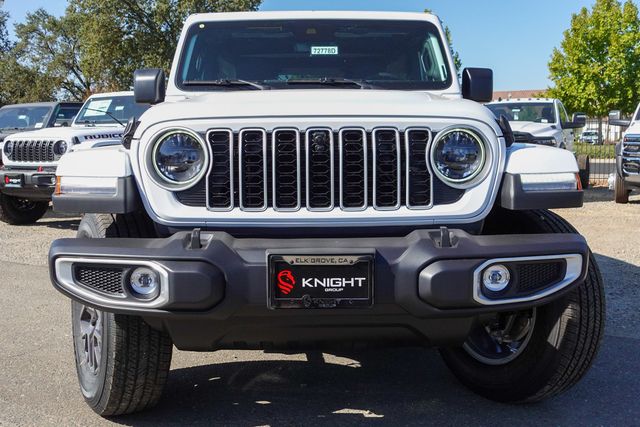 new 2025 Jeep Wrangler car, priced at $46,525
