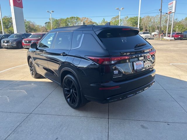 2026 Nissan Rogue Plug-In Hybrid Platinum - 4