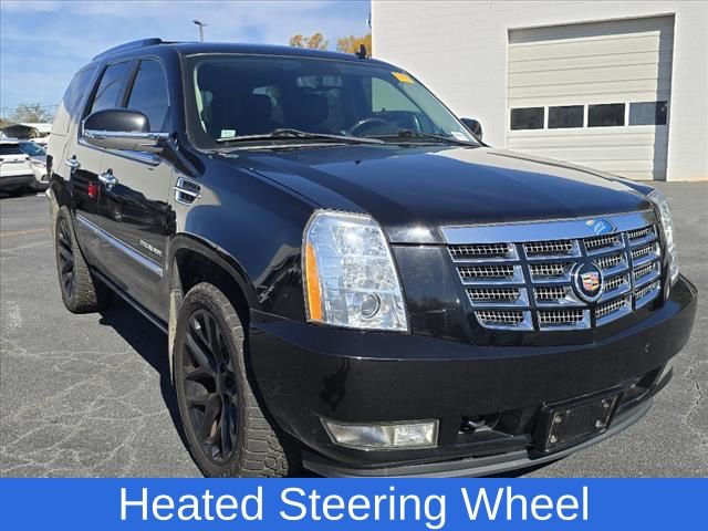 2011 Cadillac Escalade Premium 11