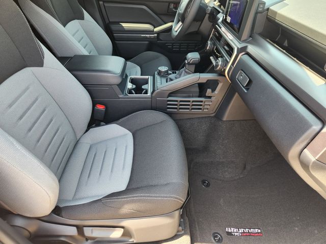 2026 Toyota 4Runner i-FORCE MAX Hybrid TRD Off Road - 10