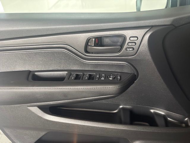 Used 2025 Honda Odyssey Van