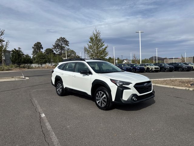 2025 Subaru Outback 2.5i