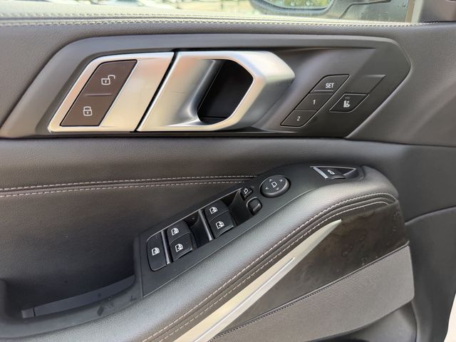 2024 BMW X5 sDrive40i White at Bayway Cadillac of The Woodlands