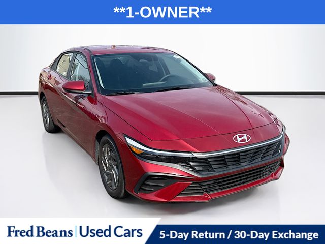 2024 Hyundai Elantra SEL FWD