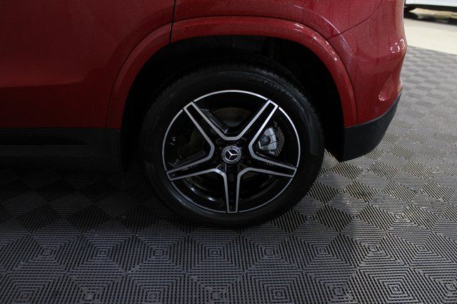 Used 2025  Mercedes-Benz GLA 250 image 10