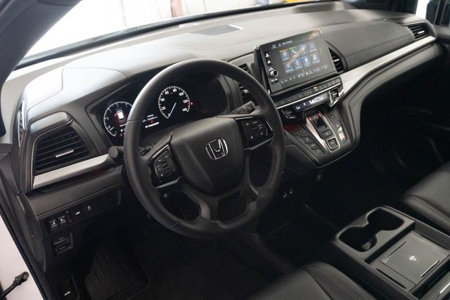 Used 2026 Honda Odyssey Van