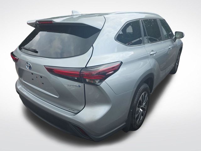 Used 2024 Toyota Highlander Hybrid SUV