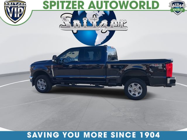 Used 2025 Blue Ford XLT image 7