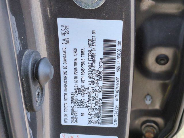 2022 Toyota Tacoma SR5 - Photo 16