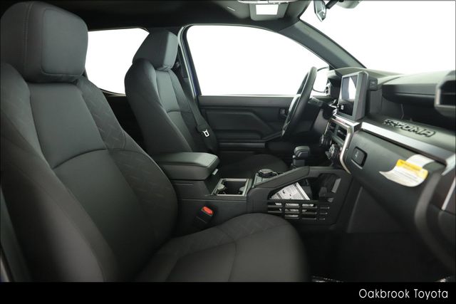 2025 Toyota Tacoma SR5 photo