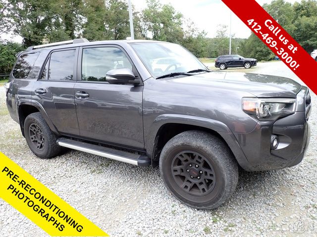  2023 Toyota 4Runner SR5 Premium 4WD   