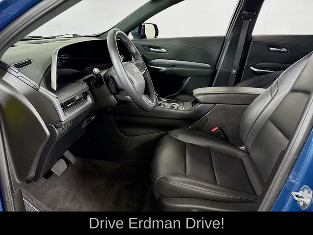 Used 2025 Cadillac XT4 SUV