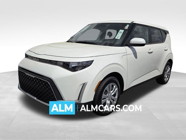 Snow White Pearl 2025 Kia Soul LX FWD SUV / Crossover Front-Wheel Drive Continuously Variable Transmission