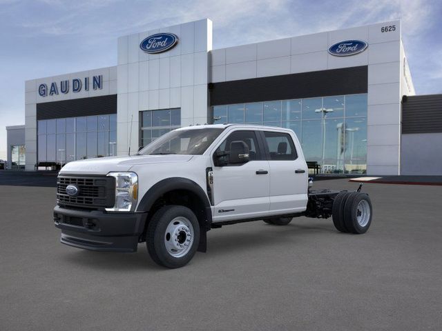 2026 Ford F-550 Super Duty Chassis Cab XL - Photo 2