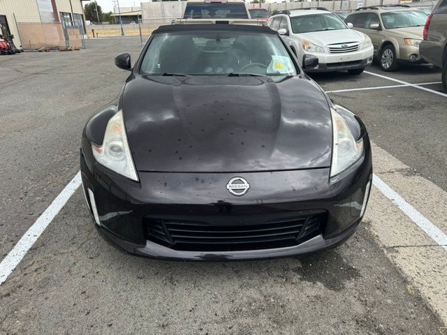 2014 Nissan 370Z Base 2