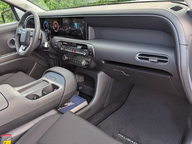 2027 Hyundai Palisade SE  at DeMontrond Gulf Freeway