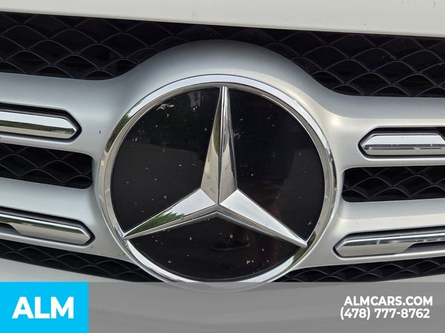 Used 2021  Mercedes-Benz GLC 300 image 24
