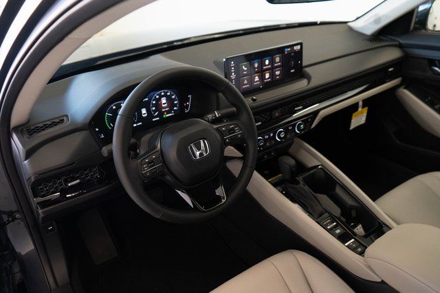 New 2025 Honda Accord Hybrid Sedan